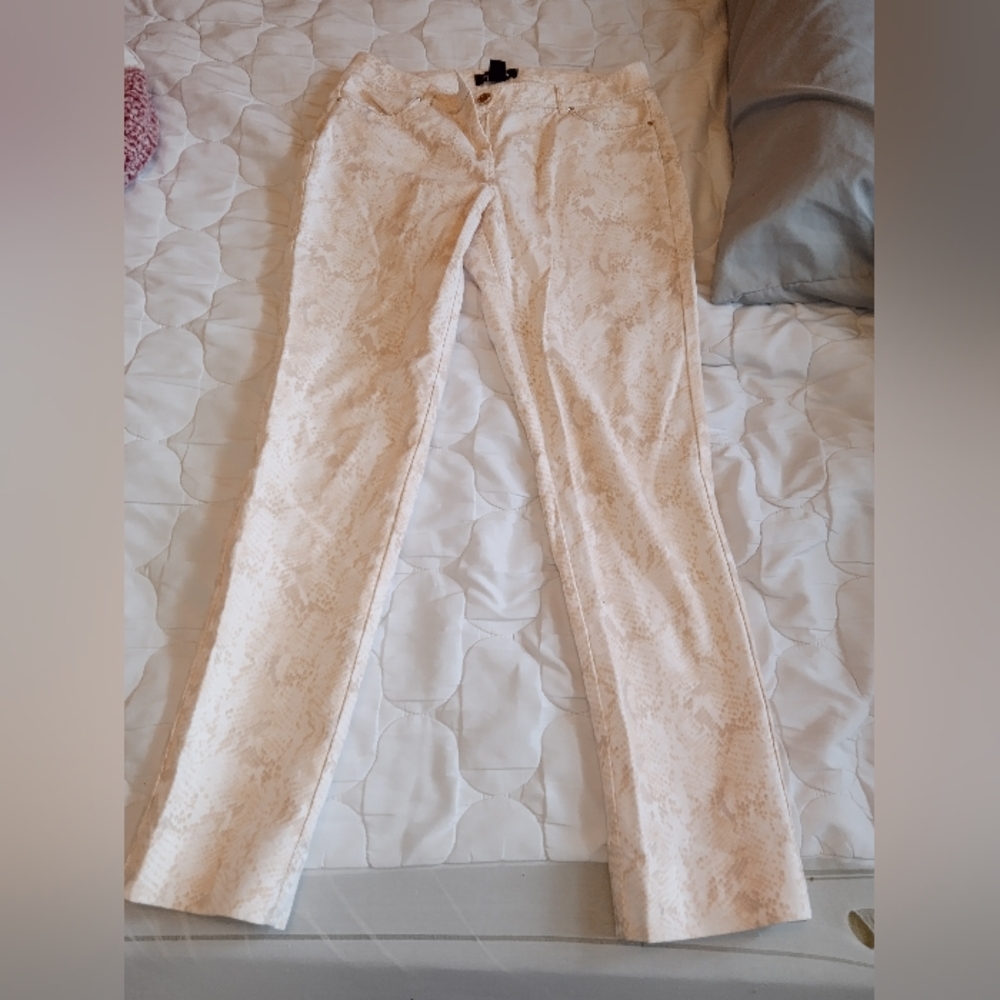 EUC White House Black Market Women's Snake Print Pants 6R